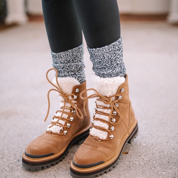 Last one for Brand new boot - Picture 9 of 10